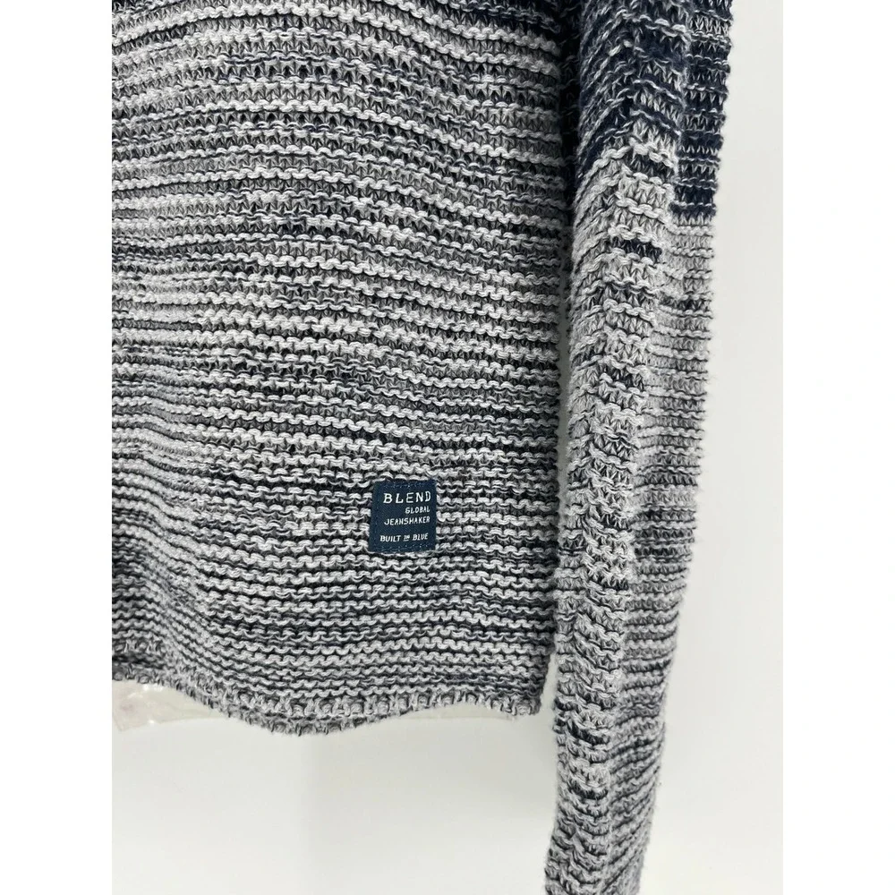 Blend Global‎ Sweater Buckle Sz S Blue Gray Ombre Knit Crew Neck Long Sleeve